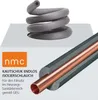 A cutaway view of insulated copper pipe and a coil of insulation material. Podgląd zdjęcia produktu