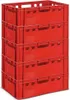 A stack of red plastic crates. Voir les images du produit