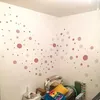 Rosa Polka Dot Wandsticker Set mit 140 Punkten – Produktbild-Vorschau 5