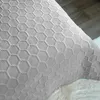 Narzuta na łóżko Parla 3D jasnoszara 220x240 cm Podgląd zdjęcia produktu 3