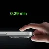 A finger is shown touching the edge of a smartphone, with text indicating a measurement. Anteprima dell’immagine prodotto