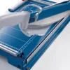 A close-up view of a blue paper trimmer with a silver blade. Anteprima dell’immagine prodotto
