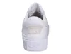 The back view of a white Nike sneaker. Náhľad obrázku produktu