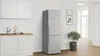 Bosch Serie 4 Combinazione frigorifero-congelatore a libera Anteprima dell’immagine prodotto 4