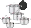 A set of stainless steel pots and a saucepan with glass lids and red accents, along with a black silicone lid mat, are arranged on a white background. Anteprima dell’immagine prodotto