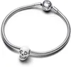 A Pandora bracelet with a skull charm. Produktbild-Vorschau