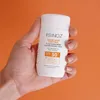 SINOZ Dark Spot Control Fluid przeciwsłoneczny SPF 50 Plus Podgląd zdjęcia produktu 3
