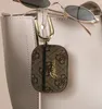 Guess AirPods Pro harte Schutzhülle mit Guess Logo - Braun Produktbild-Vorschau 6