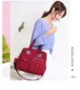 Sac de voyage léger avec compartiment étanche en nylon de Voir les images du produit 3
