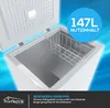 An open chest freezer with a wire basket, displaying text overlays about its capacity and brand. Produktbild-Vorschau