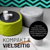 Two poufs, one green and one gray, are shown in a room with a chevron patterned background. The green pouf has a tray with decorative candles on top. Text overlays describe the product's features. Anteprima dell’immagine prodotto
