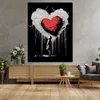 Herz Street Art Mädchen Black Leinwandbild Wandbild Produktbild-Vorschau 3