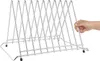 A hand is shown adjusting a metal rack designed to hold cutting boards. Anteprima dell’immagine prodotto