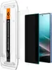 A screen protector kit for a smartphone, including an installation guide and the screen protector itself, alongside a smartphone. Anteprima dell’immagine prodotto
