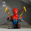 LEGO Marvel Iron Spider-Man Büste – Modell-Set für Produktbild-Vorschau 2