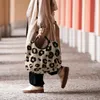 Reisenthel loopbag hobo, Frau, Hobo-Tasche, Produktbild-Vorschau 5