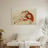 Italienischer Leinwand Leinwandbild - Crouched Girl With Produktbild-Vorschau 4