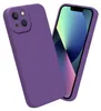 A purple phone case is shown next to a smartphone. Produktbild-Vorschau