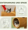 A collage of images showing a cat in a cat tree, with text and icons describing features. Produktbild-Vorschau