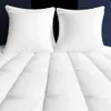 vidaXL Zimní péřová přikrývka 2 ks 135x200 cm Náhled obrázku produktu 4