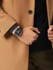 Montre Seiko Solar Chronograph SSC773P1 pour hommes Voir les images du produit 6