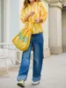 Gestreiftes Sommer-Shirt mit V-Ausschnitt für Damen – Produktbild-Vorschau 4