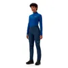 Dame in blauer Trail-Explorer Pant von Berghaus; kombiniert mit einem blauen Oberteil; steht aufrecht; lächelt. Podgląd zdjęcia produktu