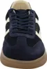 A front view of a navy blue Gant sneaker with cream accents and a brown sole. Anteprima dell’immagine prodotto