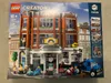LEGO Creator Expert Corner Garage Set, Zestaw do budowania, Podgląd zdjęcia produktu 21