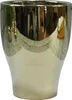 A reflective gold ceramic pot on a white background. Anteprima dell’immagine prodotto
