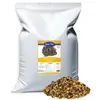 A large white bag of pet food with a label and a pile of the food in front of it. Produktbild-Vorschau