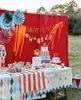 Tovaglia di carta 180x120cm a righe con stelle rosso / Anteprima dell’immagine prodotto 3