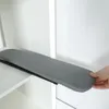 Malé a praktické žehlicí prkno pro snadné žehlení rukávů Náhled obrázku produktu 7