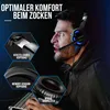 A man wearing a gaming headset, with close-up insets highlighting product features. Produktbild-Vorschau