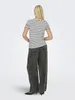 ONLY Gestreiftes T-Shirt mit Herzmotiv und Produktbild-Vorschau 4