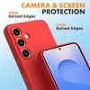 A red phone case is shown with a phone screen peeking out from behind it. Text highlights camera and screen protection. Anteprima dell’immagine prodotto