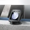 A protective phone case is shown on a wireless charger. Produktbild-Vorschau