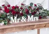 Supporto da tavolo Mr & Mrs in legno decorazione lettere Anteprima dell’immagine prodotto 4