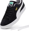 A studio shot of a Puma Suede Classic shoe. Produktbild-Vorschau