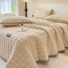 Přehoz na postel 230x250 cm se 2 povlaky na polštáře 50x70 Náhled obrázku produktu 11