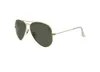 A pair of aviator sunglasses on a white background. Náhled obrázku produktu