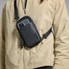 Incase A.R.C. piccola borsa a tracolla - Adatta all'iPhone Anteprima dell’immagine prodotto 6
