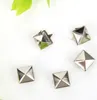 Spike-nieten, 400 sets, 6 mm, zilverkleurige, vierkante, Productafbeelding-voorbeeld 6