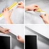 A collage of four images showing the installation process of a curtain rail with a decorative front panel. Anteprima dell’immagine prodotto