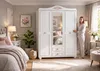 Armoire spacieuse au design moderne offrant un grand espace Voir les images du produit 4
