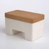 A product shot of a butter dish with a wooden lid. Podgląd zdjęcia produktu