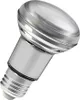 A studio shot of a light bulb against a white background. Anteprima dell’immagine prodotto