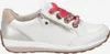 A side view of a white sneaker with pink laces and silver accents. Produktbild-Vorschau