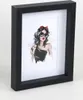 A framed picture of a fashion illustration. Produktbild-Vorschau