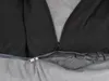 A close-up view of a zipper on a pet bed. Produktbild-Vorschau